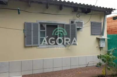 Casa com 2 quartos para alugar no harmonia, canoas  por r$ 950