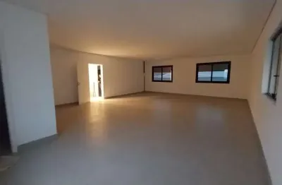 Sala comercial para alugar na nossa senhora das graças, canoas  por r$ 2.900