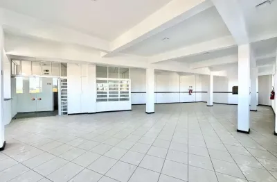 Sala comercial para alugar no marechal rondon, canoas  por r$ 3.000