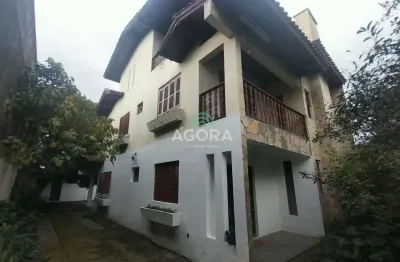 Casa com 3 quartos para alugar no niterói, canoas  por r$ 2.500