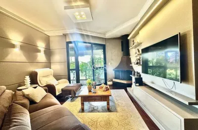 Apartamento com 3 quartos para alugar no Centro, Canoas  por R$ 7.750