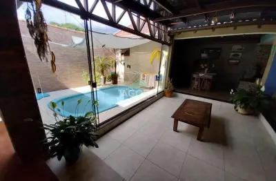 Casa com 3 quartos para alugar no Estância Velha, Canoas  por R$ 7.300