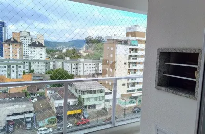 Apartamento de 2 dormitórios à venda na Agronômica, em Florianópolis.