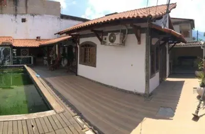 Casa com 3 quartos à venda na Rua D, 50, Bangu, Rio de Janeiro