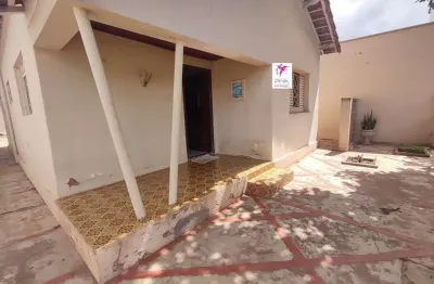 Casa com 3 dormitórios à venda, 137 m² por r$ 380.000,00 - centro - leme/sp