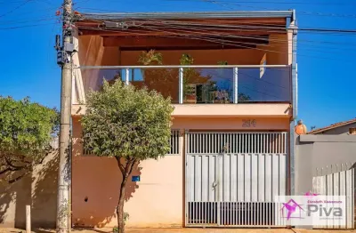 Sobrado com 2 dormitórios à venda por r$ 315.000 - jardim imperial - leme/sp