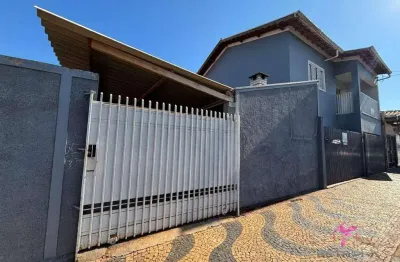 Sobrado com 3 dormitórios à venda, 169 m² por r$ 260.000,00 - vila bancária - leme/sp