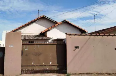 Casa com 2 dormitórios à venda, 97 m² por r$ 275.000,00 - vila santa terezinha - pirassununga/sp