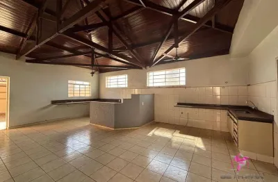 Casa com 4 dormitórios, 177 m² - venda por r$ 600.000,00 ou aluguel por r$ 3.000,00/mês - centro - leme/sp