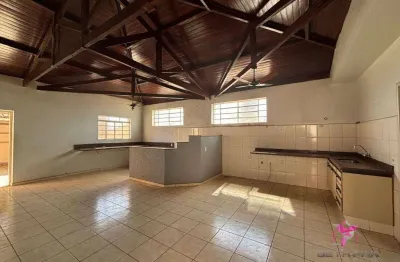 Casa com 4 dormitórios, 177 m² - venda por r$ 600.000,00 ou aluguel por r$ 3.000,00/mês - centro - leme/sp