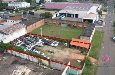 Terreno à venda, 1000 m² por R$ 1.500.000,00 - Jardim do Bosque - Leme/SP