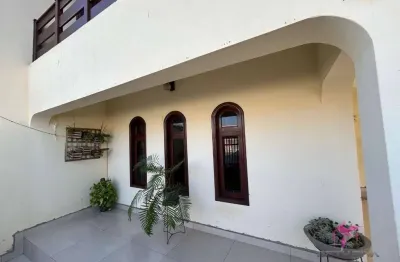 Casa com 3 dormitórios, 233 m² - venda por r$ 650.000,00 ou aluguel por r$ 3.000,00/mês - jardim eroísi - leme/sp