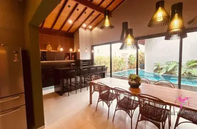 Casa alto padrão à venda – centro de santa cruz da conceição/sp