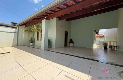 Casa com 4 quartos à venda no Jardim Coloninha Cláudia, Leme 