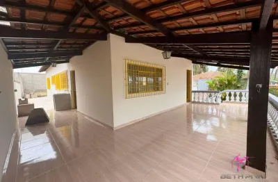 Casa com 4 quartos para alugar no Centro, Santa Cruz da Conceição 