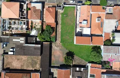 Terreno à venda no Centro, Leme 