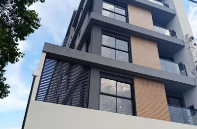 Studio com varanda, ótima localização, prontinho! para investir ou morar