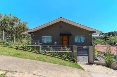 Linda casa em condominio fechado - pertinho de Curitiba - Muita paz e natureza!