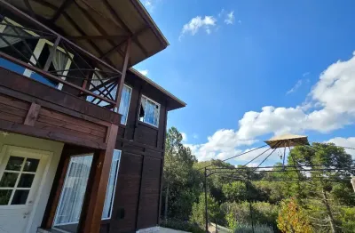 Linda casa em condominio fechado - pertinho de curitiba - muita paz e natureza!