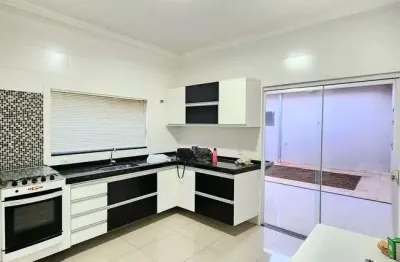 Casa com 3 quartos à venda na Rua Brasil, 7-34, Jardim Terra Branca, Bauru