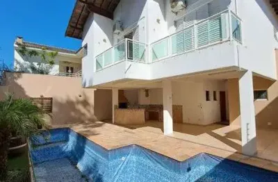 Casa de condomínio para venda com 232 metros quadrados com 3 quartos