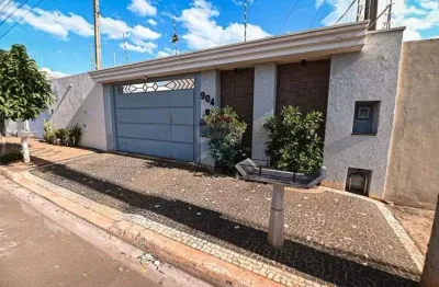 Procurando uma casa no jardim são francisco em cordeirópolis?