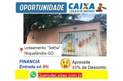 Casa com 3 quartos à venda na Avenida Nossa Senhora Dabadia, Centro, Niquelândia