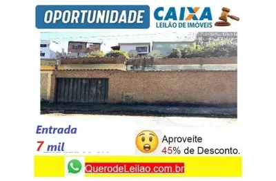 Casa com 2 quartos à venda na Rua Salvador Sabino, Jardim Renata, Varginha