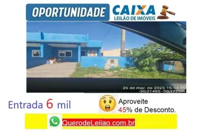 Casa com 2 quartos à venda na Avenida Ruben Berta, Centro, Tramandaí