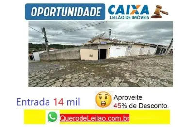 Casa com 2 quartos à venda na Avenida do Carmo, Centro, Cambuí