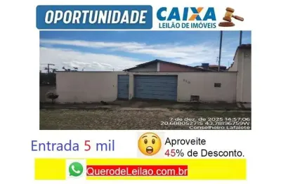 Casa com 2 quartos à venda na Rua Elza Gonçalves de Oliveira, Bom Pastor, Conselheiro Lafaiete