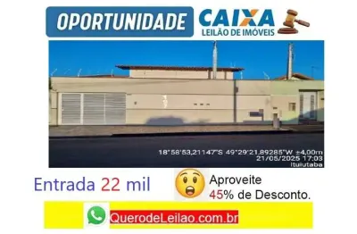 Prédio à venda na Rua André Mandin Teodoro, Sol Nascente, Ituiutaba