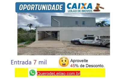Casa com 3 quartos à venda na Rua Márcio Faria Campos, Aeroporto, Itaúna