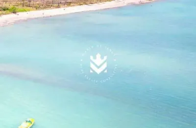 Oportunidade única na praia do patacho – terreno à beira-mar com 11.000 m², 4 casas e potencial de expansão