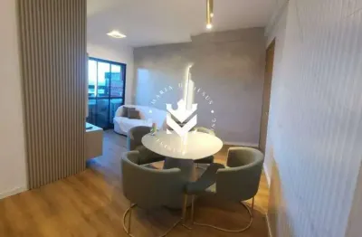 Apartamento 3 quartos com varanda gourmet, móveis planejados, andar alto e lazer completo – r$ 550 mil