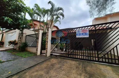 Casa com 3 dormitórios localizada no jd. regina para locação!