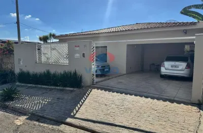 Vende-se uma linda casa com 4 dormitórios no solar itamaracá em indaiatuba sp