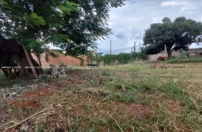 Chácara / sítio à venda no Jardim Independência, Jaboticabal 