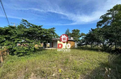 Chácara com 1.200 m² a 1 km da praia – tranquilidade e espaço de sobra!