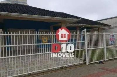 Casa com 4 dormitórios à venda em balneário arroio do silva-sc.