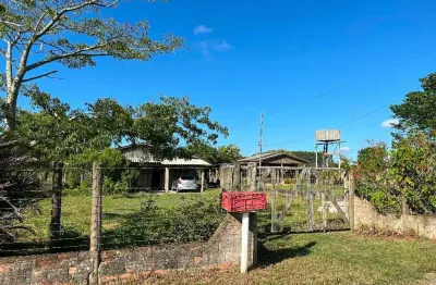 Chácara / sítio com 2 quartos à venda na Avenida Getúlio Vargas, Caverazinho, Araranguá, 80 m2 por R$ 350.000