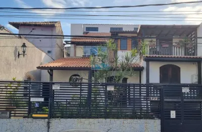 Casa em alto padrao na imbetiba com 04 suites - proxima a petrobras e comercio em geral