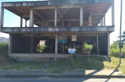 Predio em construcao em boa localizacao no novo horizonte, com projeto para 04 apartamentos com 02 quartos, sendo 01 suite