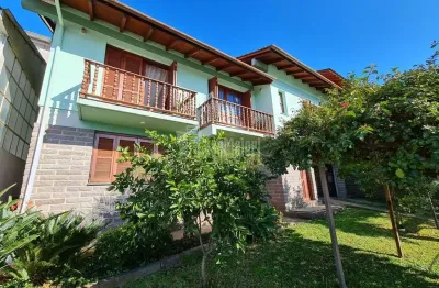 Casa com 3 quartos à venda na Rua Presidente João Goulart, 52, Universitário, Bento Gonçalves