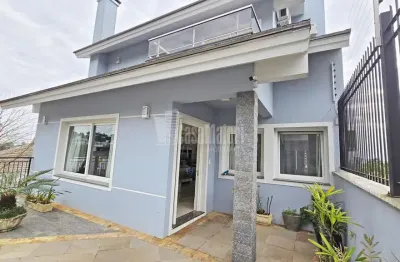 Casa de alto padrão no bairro santo antão em bento gonçalves!