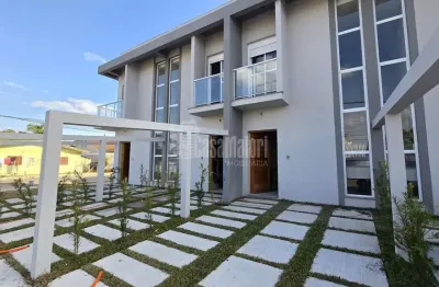Casa com 2 quartos à venda na Rua Pedro Batista Menegotto, 1359, Santa Helena, Bento Gonçalves