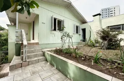 Casa com 4 quartos à venda na Rua Paraná, SN, Centro, Bento Gonçalves