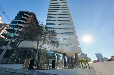 Apartamento de 3 dormitórios com suíte e 3 vagas no centro de bento gonçalves