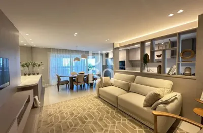 Apartamento com 3 quartos à venda no Petrópolis, Caxias do Sul 