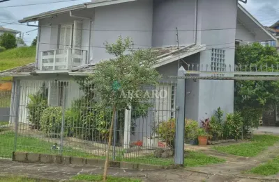 Casa com 3 quartos à venda no salgado filho, caxias do sul , 154 m2 por r$ 990.000
